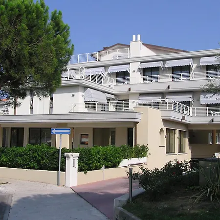 Porto Azzurro Sirmione